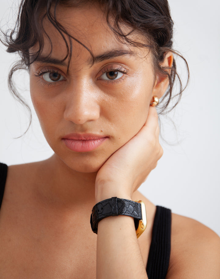 Hyer Goods recycled leather Apple Watch Band black lizard gold hardware#color_black-lizard