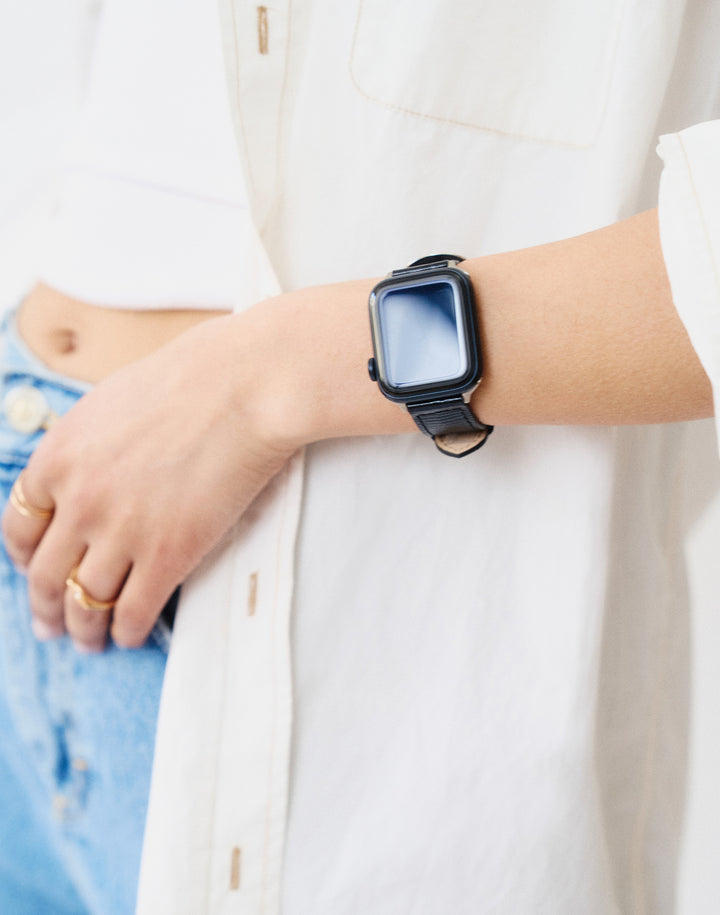 Hyer Goods recycled leather Apple Watch Band black lizard #color_black-lizard