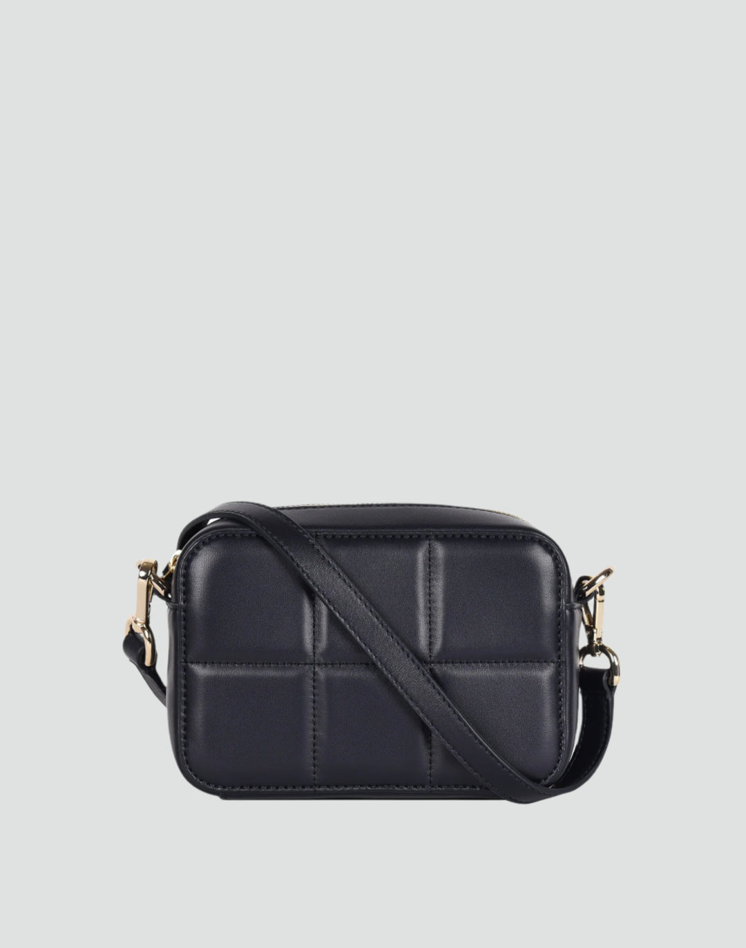 recycled genuine quilted leather camera bag navy blue#color_midnight-quilt