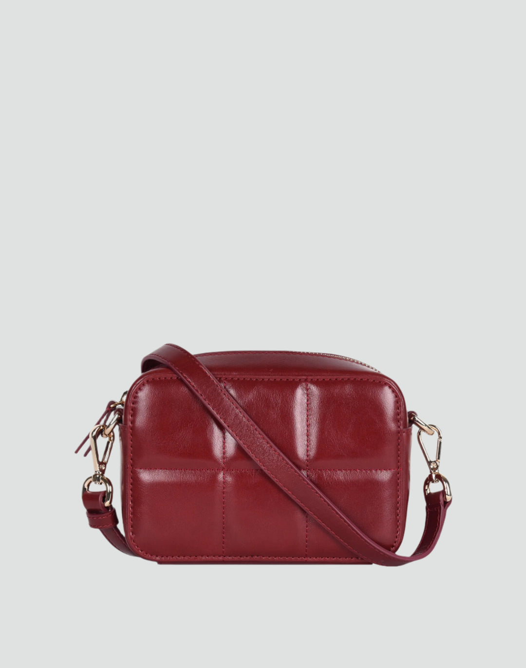 recycled genuine quilted leather camera bag red#color_red-quilt