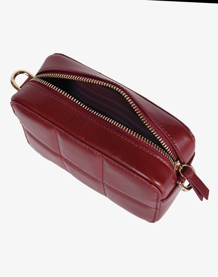recycled genuine quilted leather camera bag red#color_red-quilt