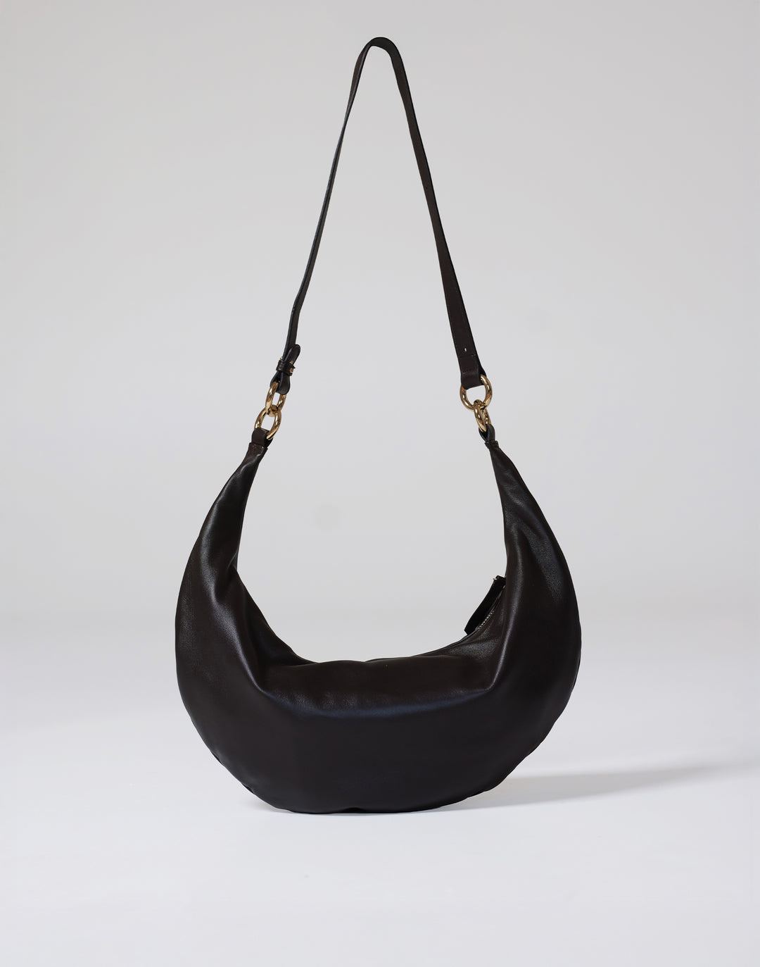 hyer goods ring bag convertible leather hobo bag#color_black-gold