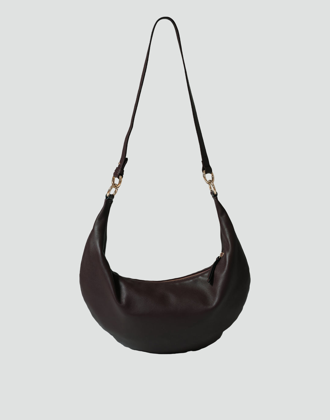 hyer goods ring bag convertible leather hobo bag#color_dark-chocolate