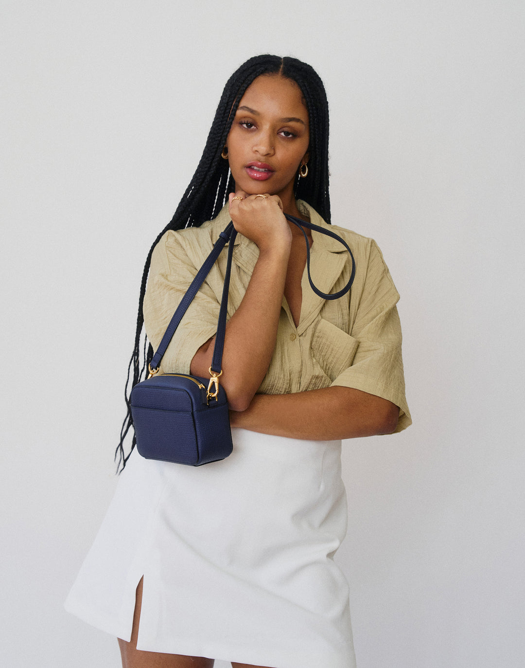 recycled genuine leather camera bag navy blue#color_navy-blue
