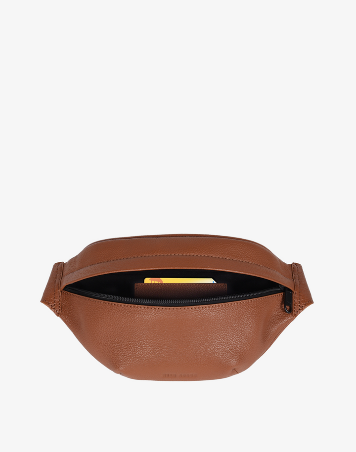 Hyer Goods_Fanny pack_cognac_#color_cognac