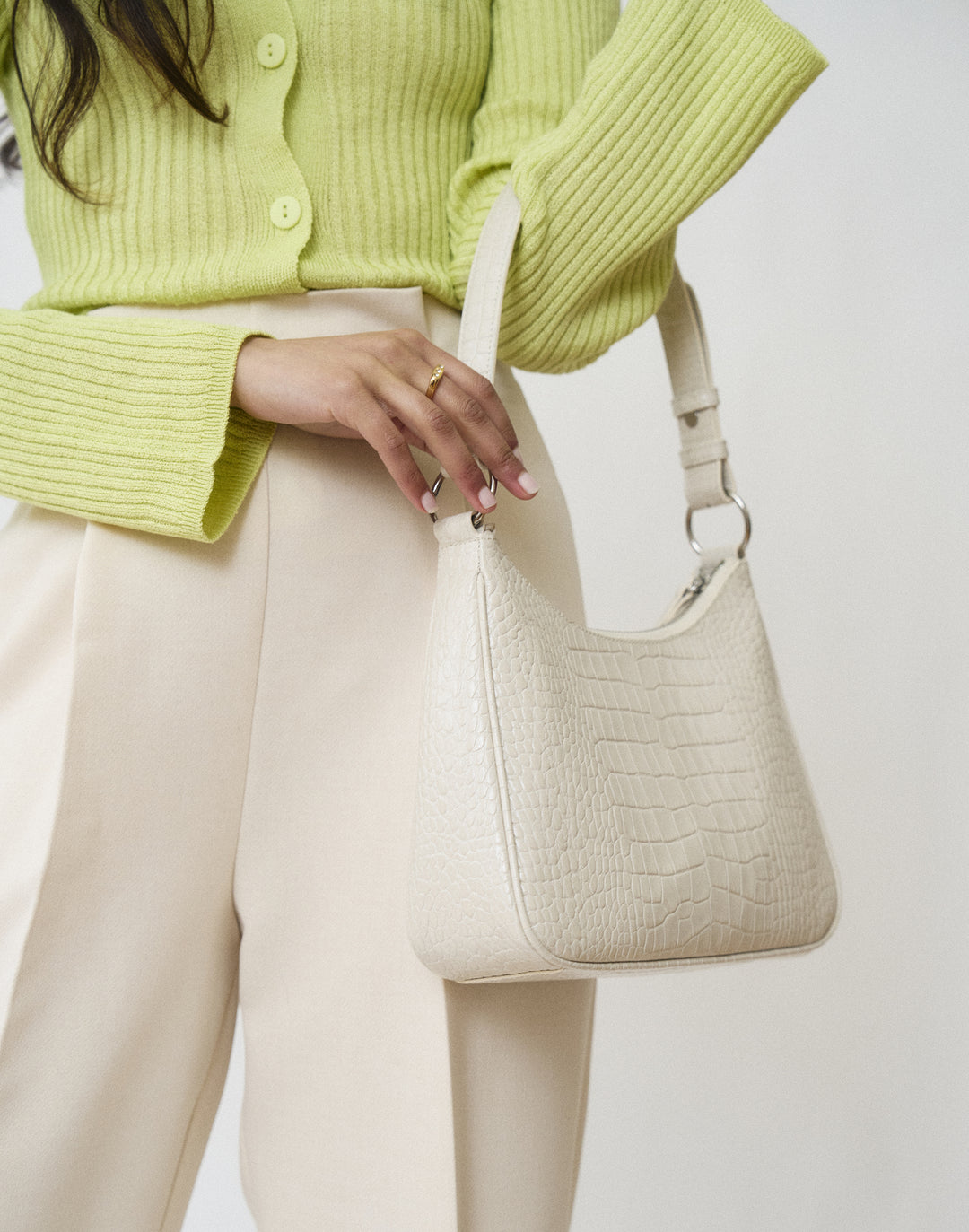 recycled genuine leather everyday shoulder bag cream embossed croc#color_cream-croc