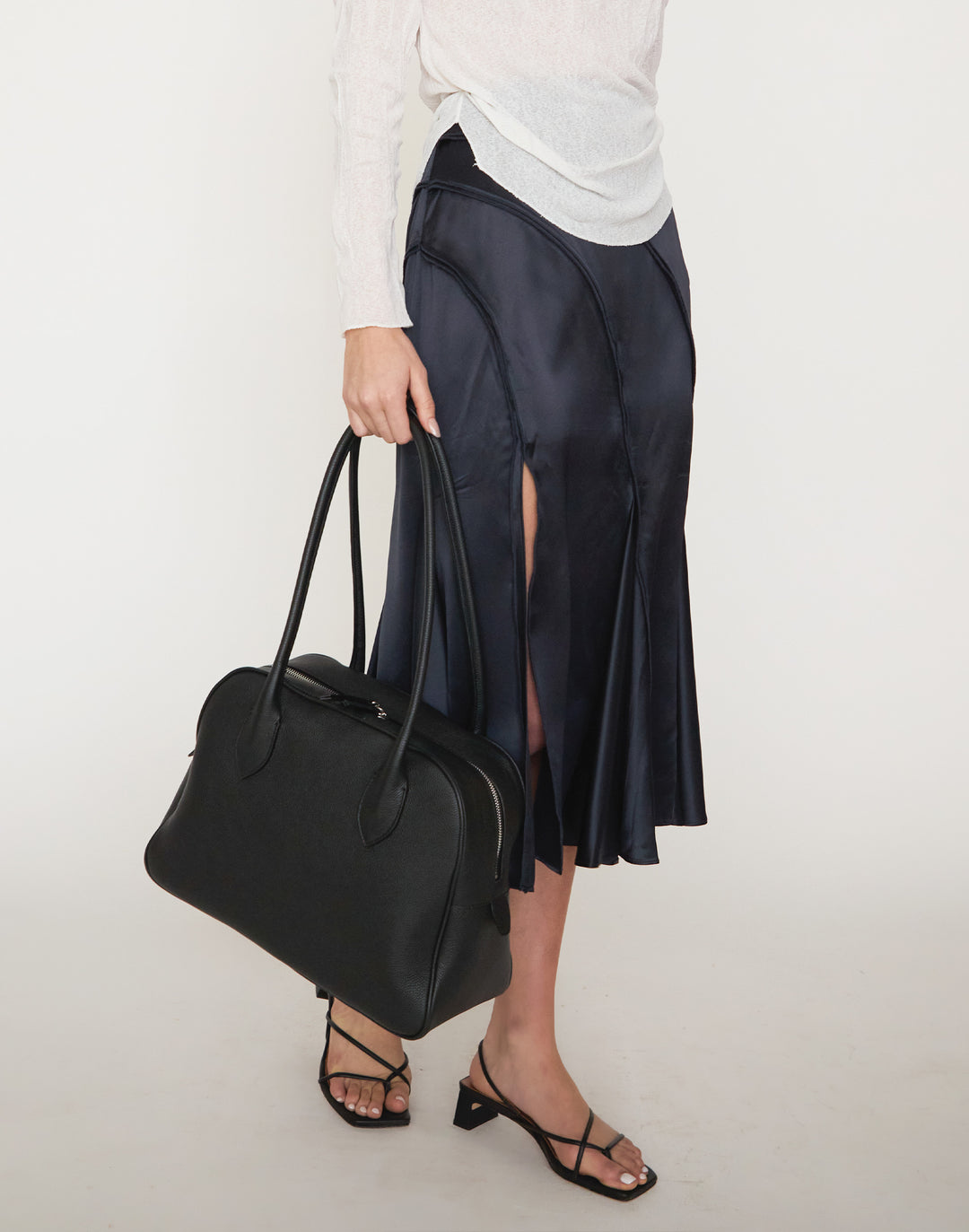 hyer goods autostrada leather zip top tote  bag#color_black-gold