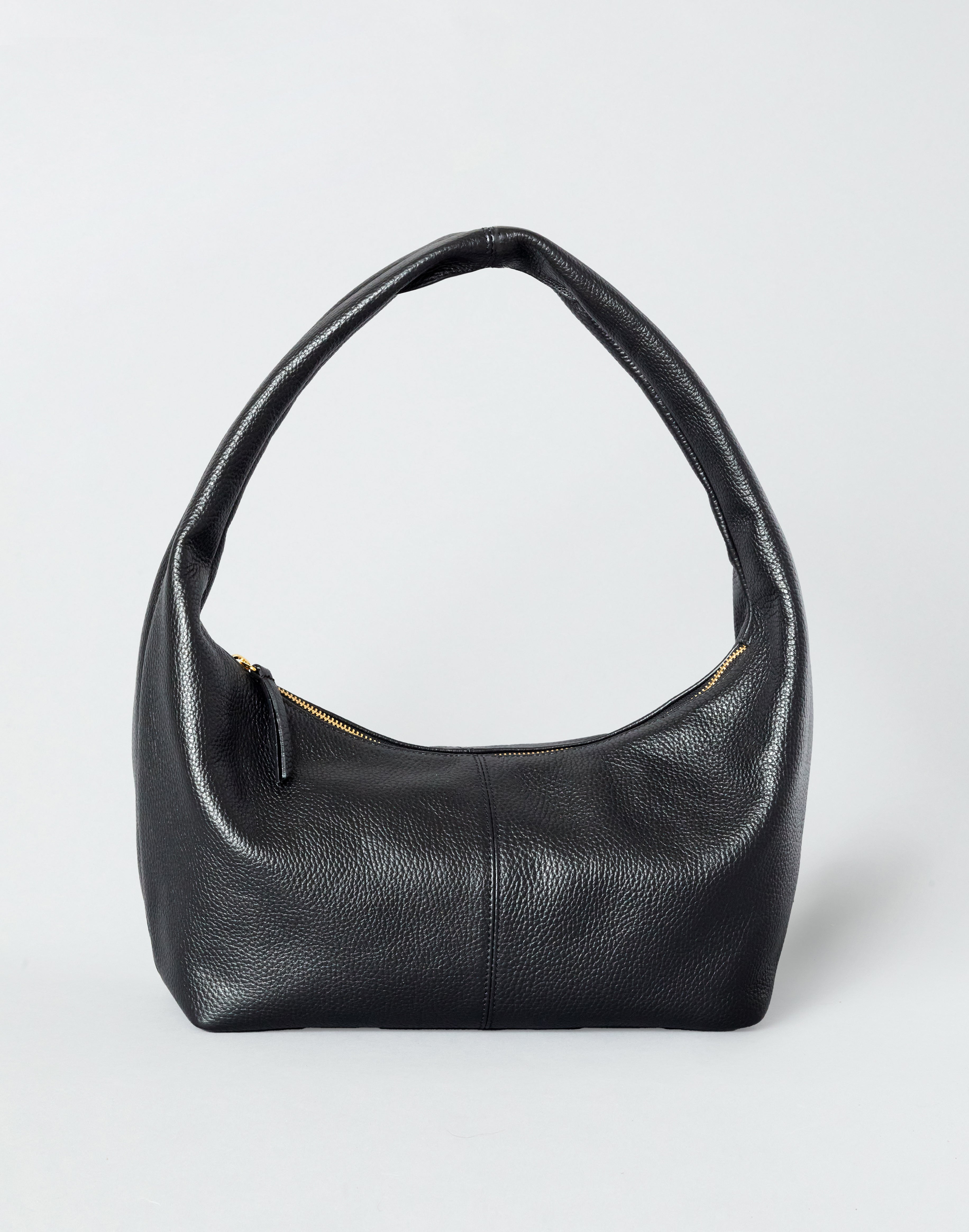 The Everyday Shoulder Bag | The Perfect Slouchy Leather Shoulder