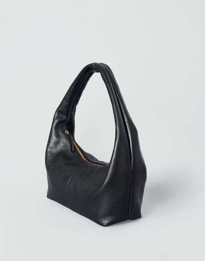 HYER GOODS slouchy everyday shoulder bag #color_black-gold