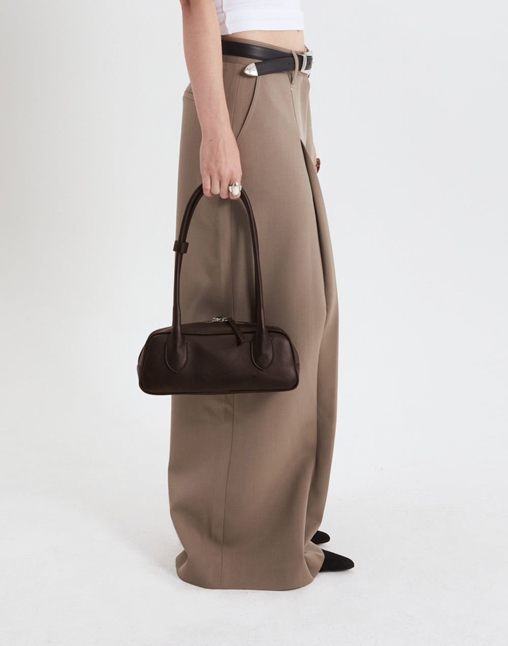 HYER GOODS Mini La Strada East West Baguette Shoulder Bag #color_chocolate-silver