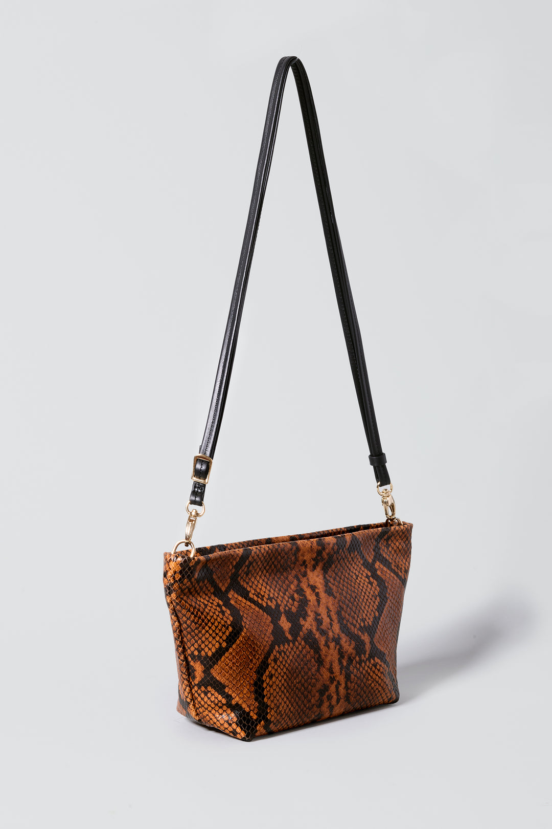 hyer goods la sala minimal shoulder bag  with removable thin strap 3/4 view in brown python with gold hardware #color_tan-python