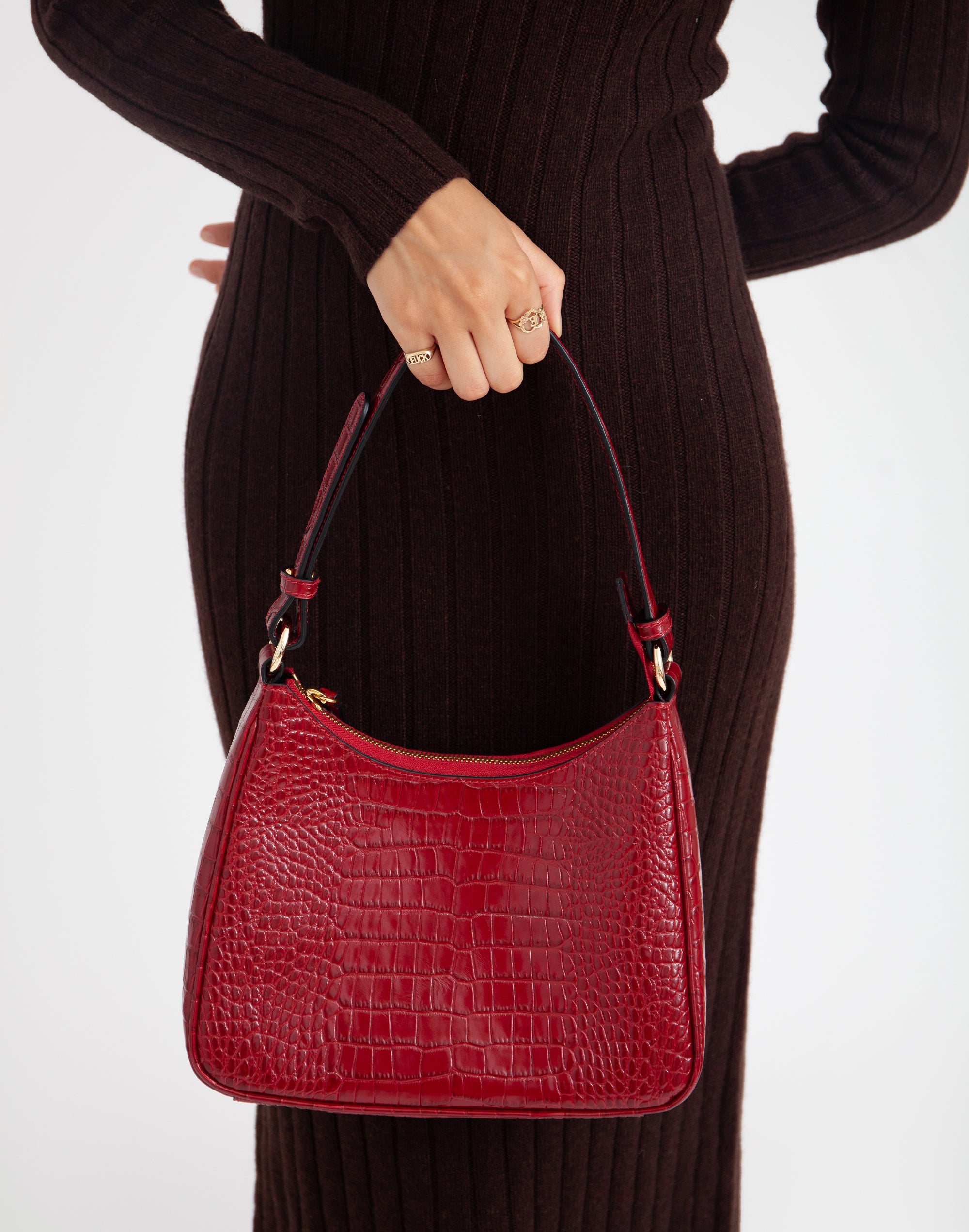 Premium Photo | Photo red crocodile women handbag generative ai