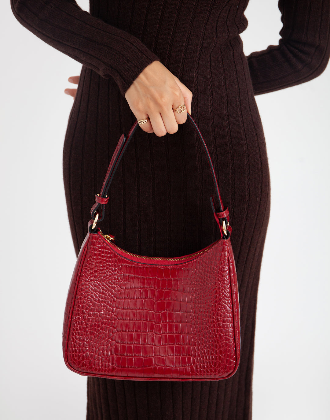 recycled genuine leather everyday shoulder bag red croc embossed#color_red-croco