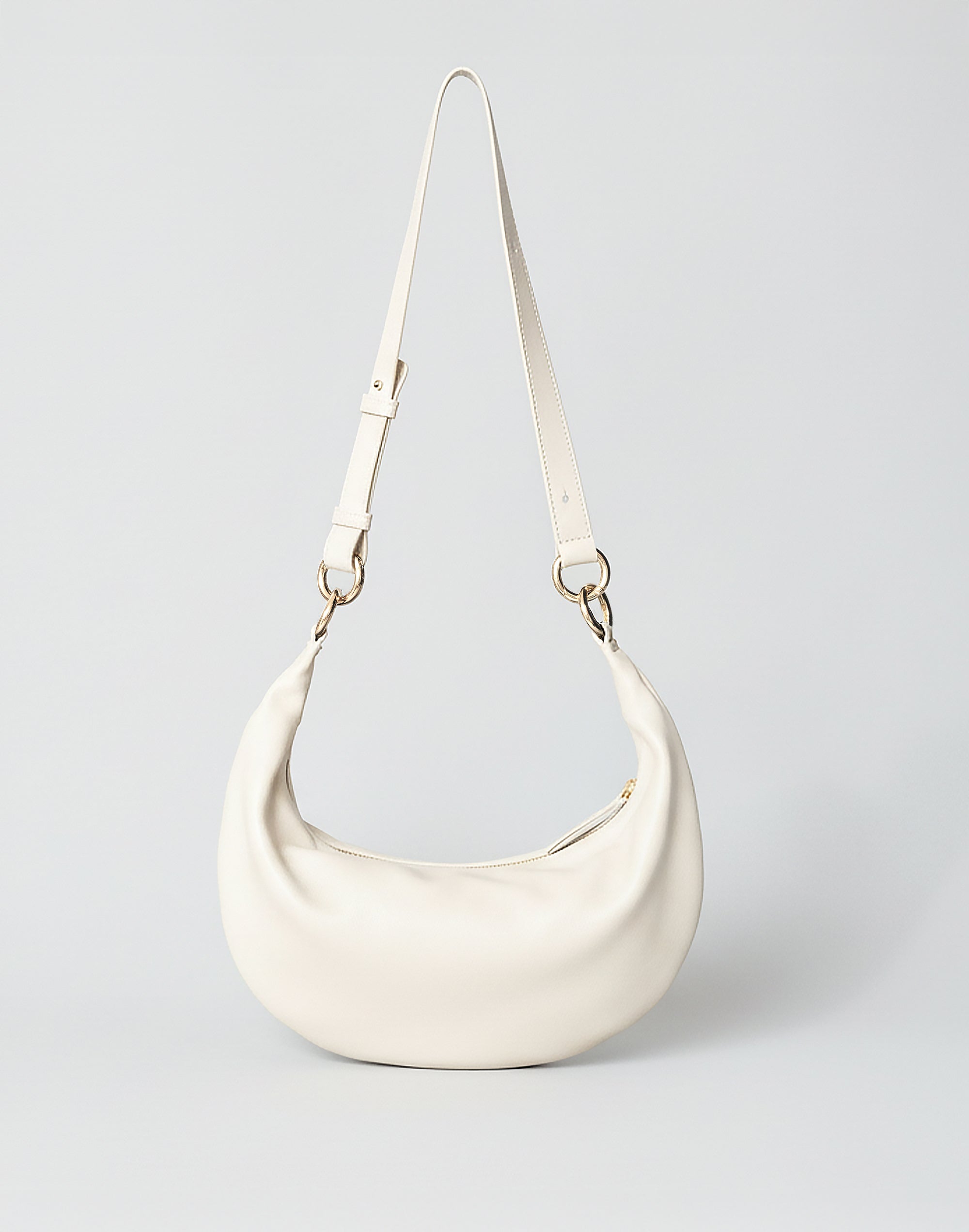 The Piccola Ring Bag | A Convertible Leather Crescent Bag | HYER