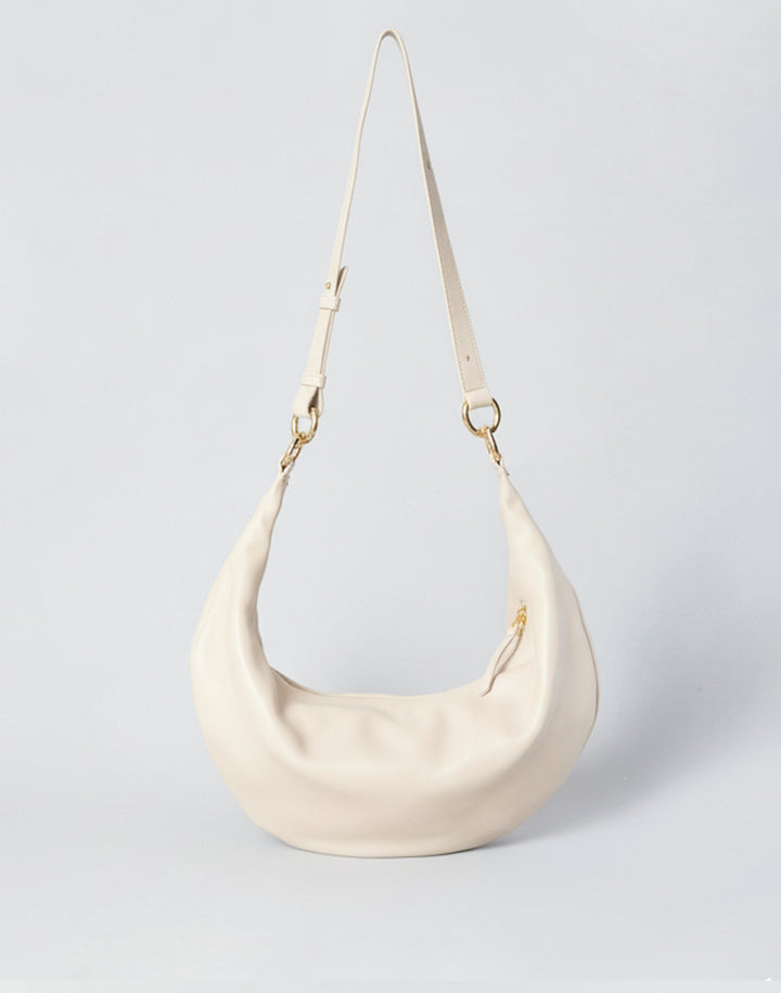 hyer goods ring bag convertible leather hobo bag#color_off-white