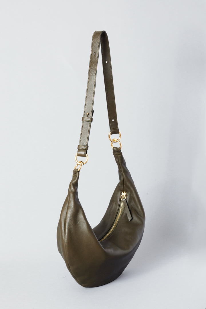 hyer goods ring bag convertible leather hobo crescent bag #color_olive