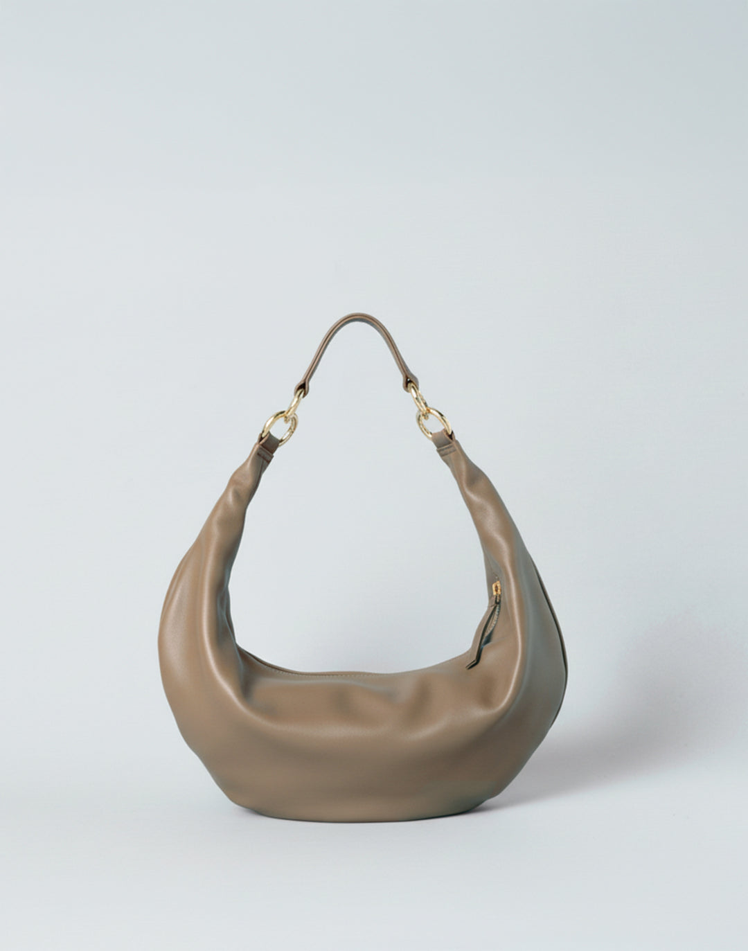 hyer goods ring bag convertible leather hobo bag#color_taupe