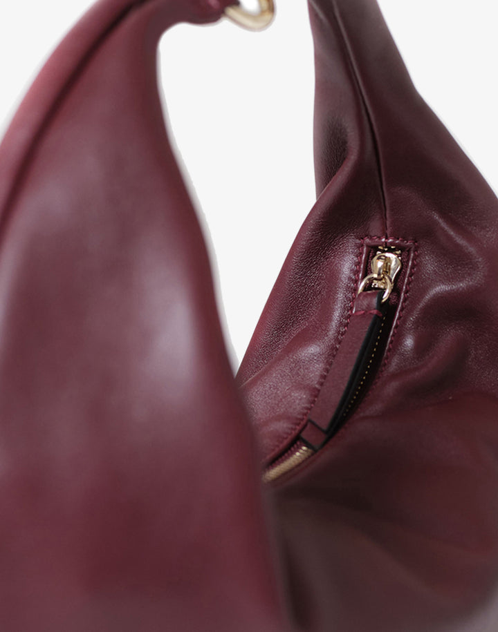 hyer goods ring bag convertible leather hobo bag#color_burgundy