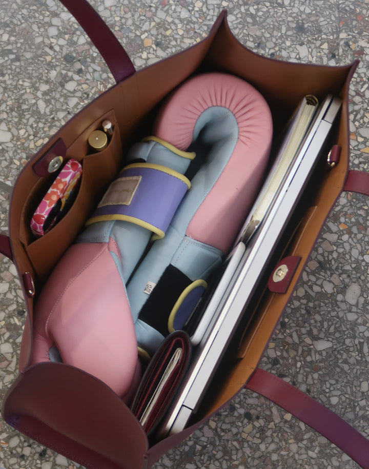 HYER GOODS Tolentino Tote in Burgundy #color_burgundy