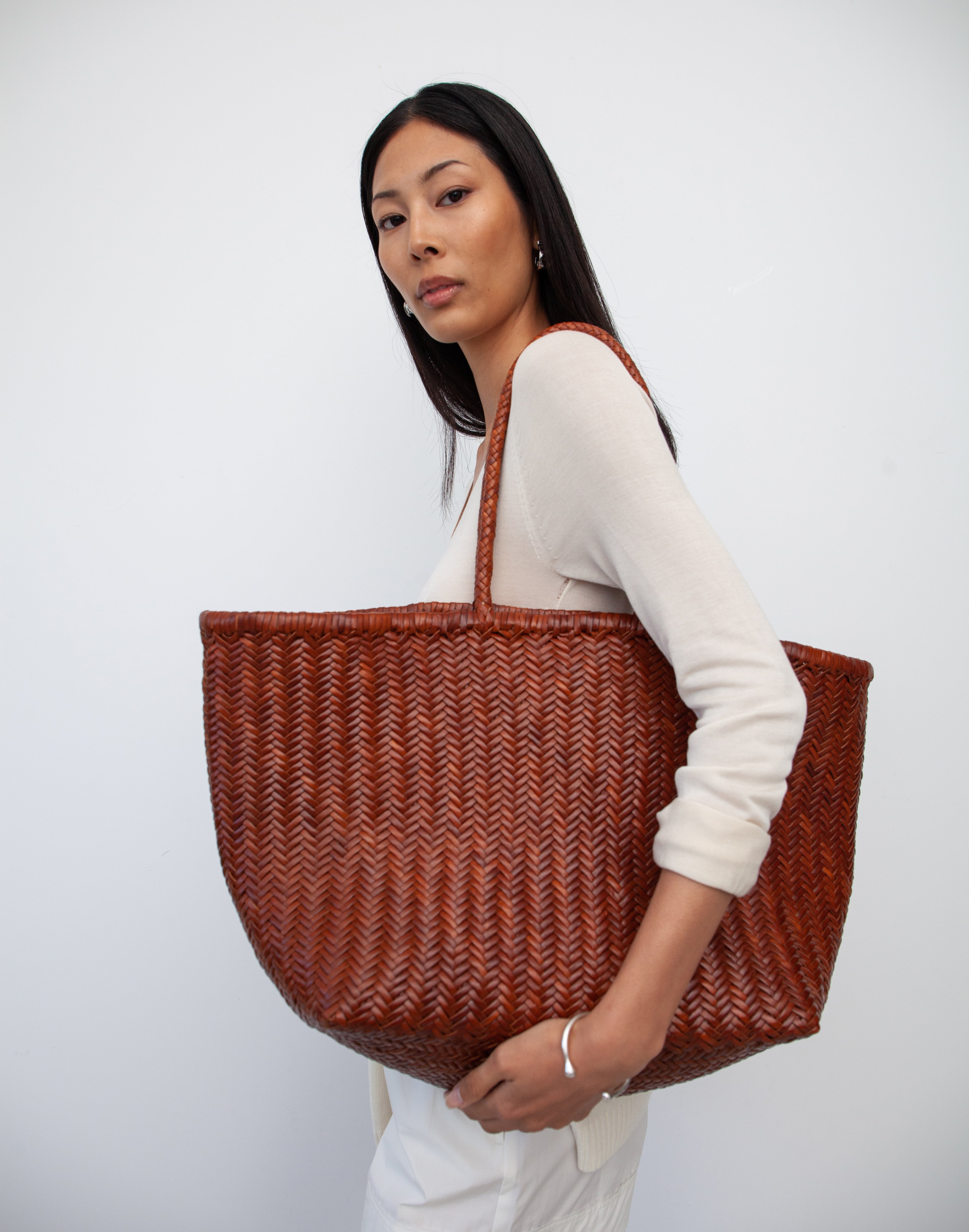RePLAY（CTHY） LEATHER JUTE TOTE BAG Woven Leather Tote Bag | Handwoven Leather Bag with Tie Closure