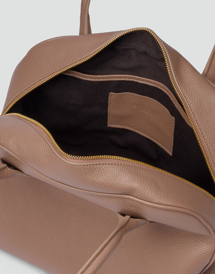 hyer goods autostrada leather zip top tote  bag#color_taupe