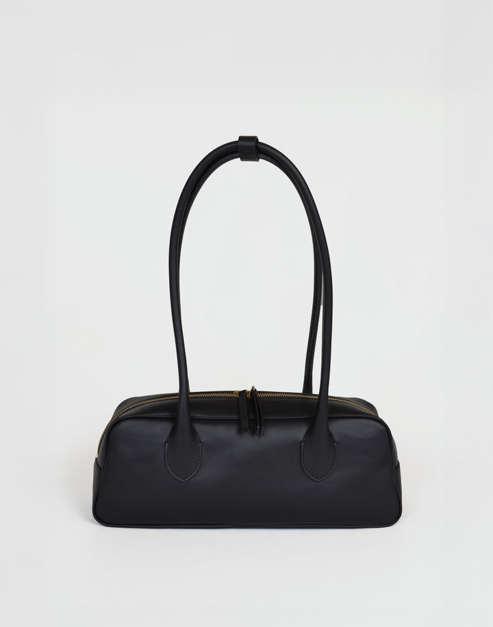 HYER GOODS La Strada East West Bag in Black #color_black