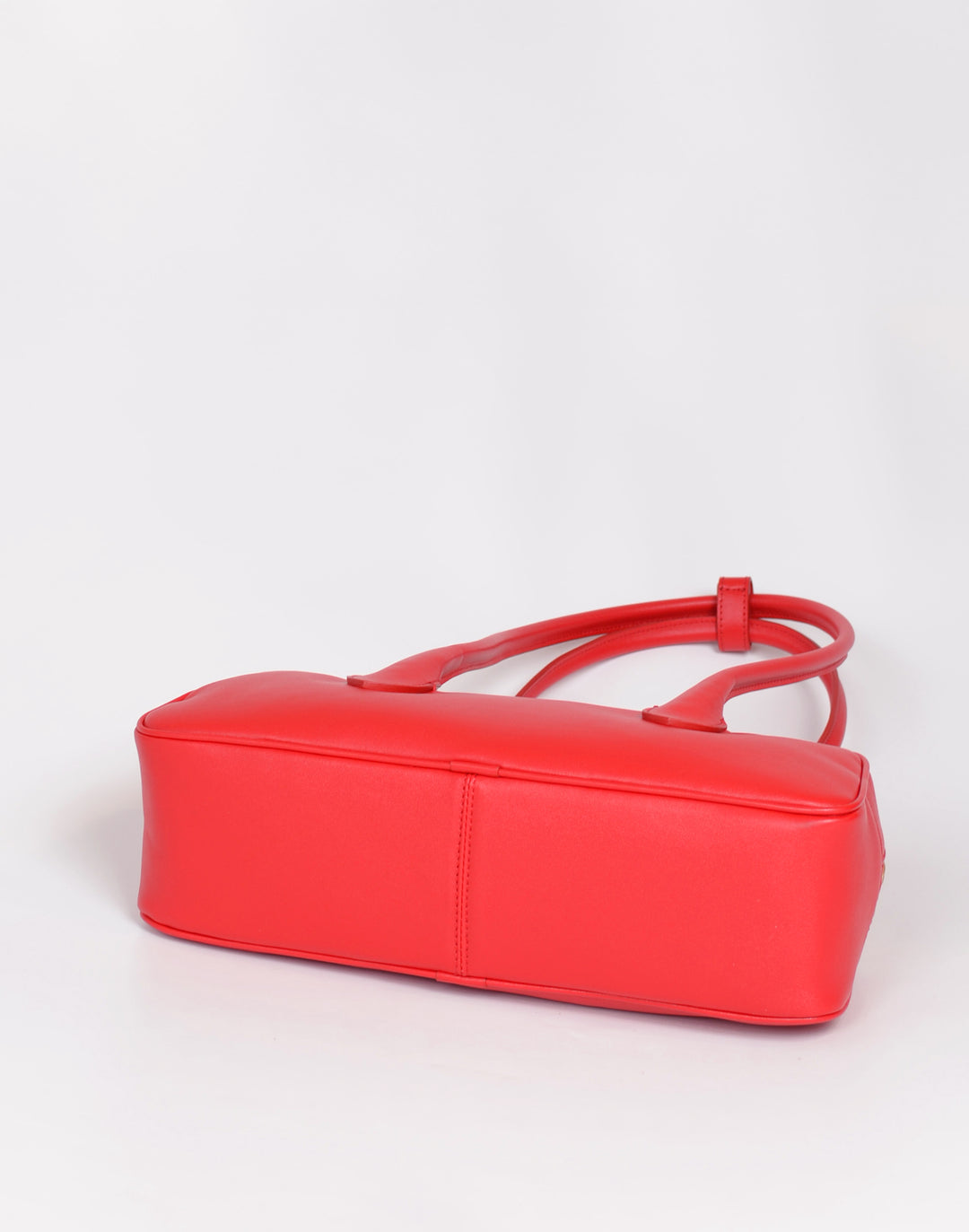 HYER GOODS La Strada East West Bag in Red #color_valentino-red