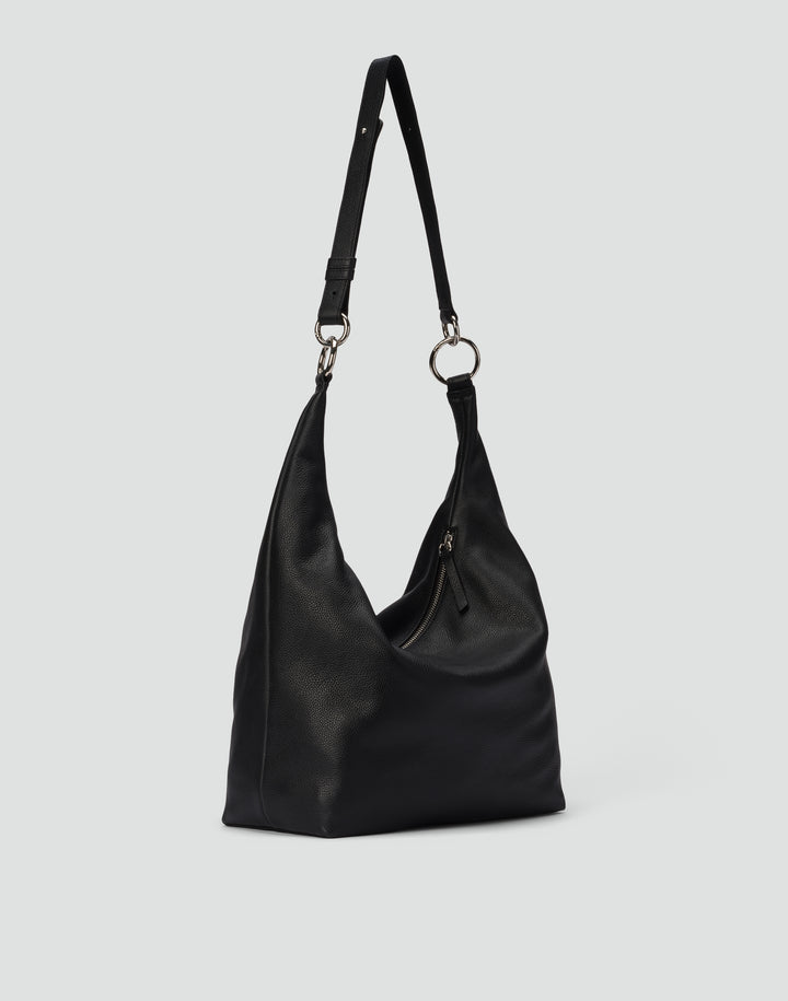 HYER GOODS tumbled leather oversized crossbody hobo ring bag black silver#color_black-silver