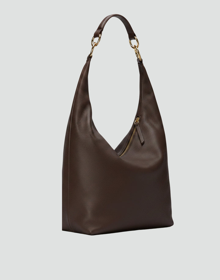 HYER GOODS tumbled leather oversized hobo ring bag black with gold hardware#color_dark-chocolate