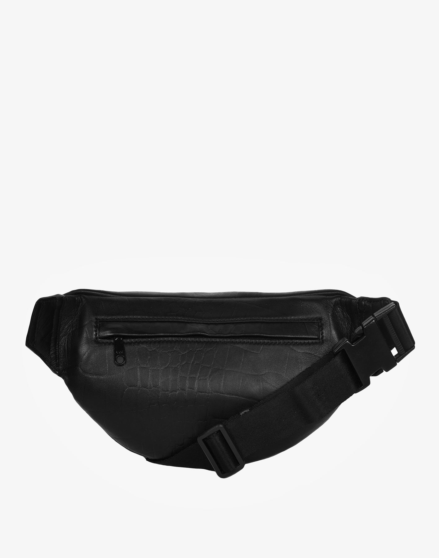Big Upcycled Leather Fanny Pack Big Upcycled Leather Fanny Pack | Hyer ...